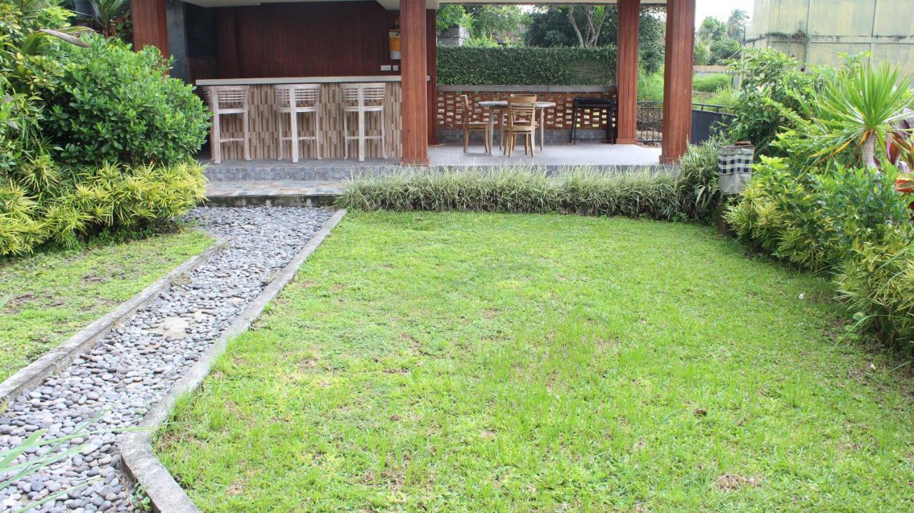 Darra Ria Villa Ubud Exterior photo